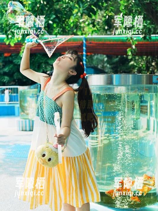 如果“17一起吃瓜网”的免费瓜能喂饱我的期待那就好了，哈哈，快来试试吧！