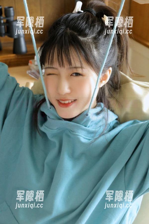 17吃瓜网 直达高能,17吃瓜网最新黑料狂欢,别让犹豫牵绊你!