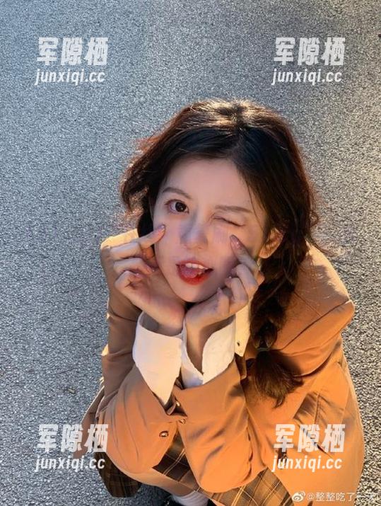 “在线”重复刷“51.cg”，我是不是缺心眼？