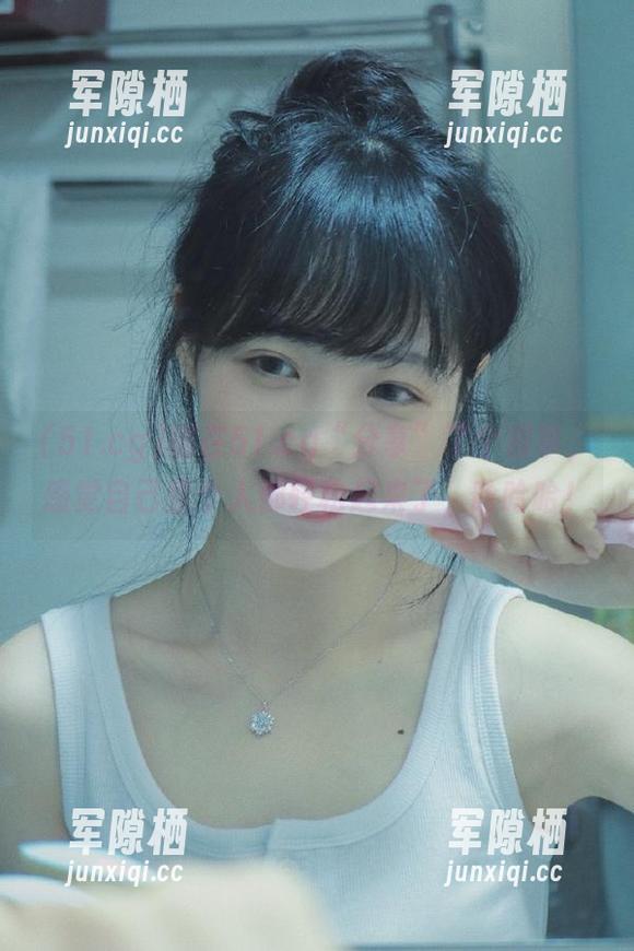 51.cg 刚在51.cg“分享”了个糗事,感觉自己整个人都轻松起来了,哈哈哈!