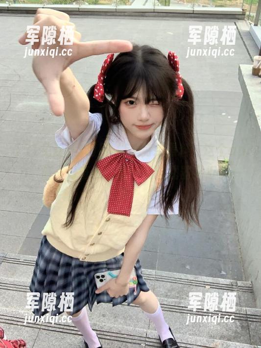 51免费黑料 用‘51免费黑料’这个app,离‘好奇心’这一终极武器又近了一步!