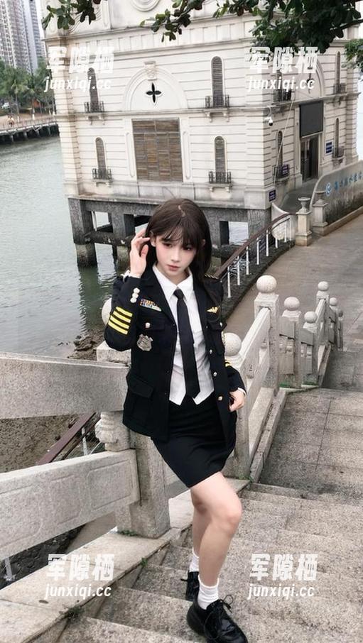 膝盖中了一箭，在线酸爽，51吃瓜官网来给你缓解！