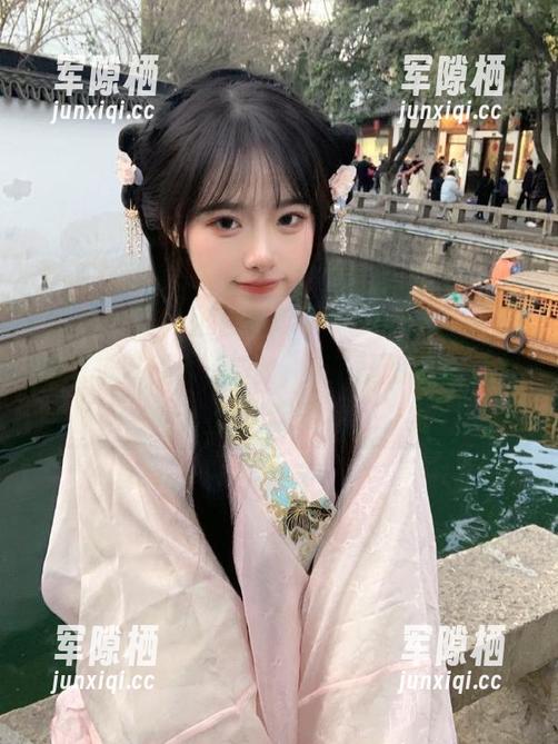 正在刷新“www51”，希望发布点什么有趣的，反正无聊的时候就喜欢吃瓜。