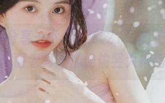 分享一下“zztt21”的花样吃瓜，对面老阿姨都偷偷竖大拇指！