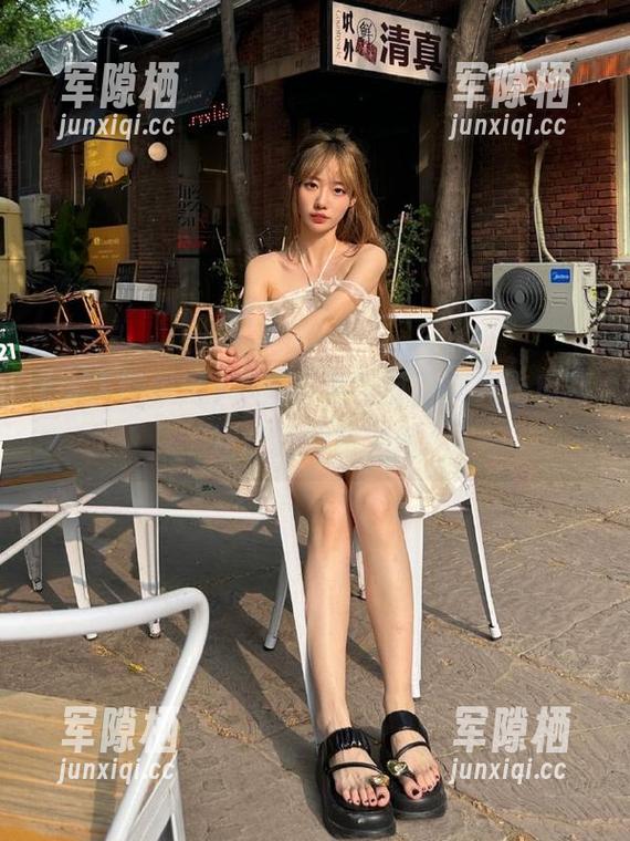 不光有免费瓜，人人吃瓜网还能陪我解油腻