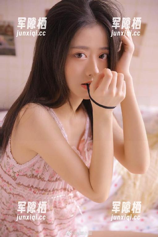 人人黑料吃瓜网 这波“人人黑料吃瓜网51”的传送门,开启了我追逐黑料的小旅程,像一场巫师的冒险。