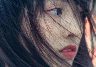今日吃瓜51：娜娜又在视频里搞事，简直像是每次都忘记上锁的电梯！