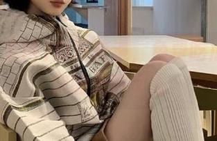 瓜田快递，免费吃瓜网直达你的无聊时光
