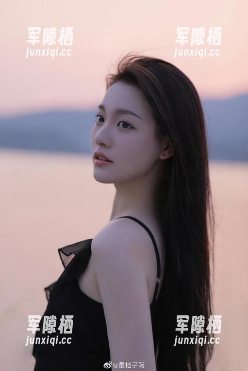 吃瓜在线 拜托了,吃瓜在线91网站,能不能让我先消化完这些消息再放新瓜?
