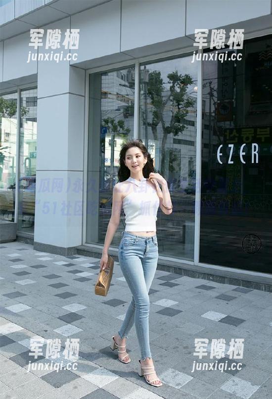 吃瓜网 永久别让八卦在你生活中溜走,来“51社区吃瓜网”抓住每一颗新鲜瓜!