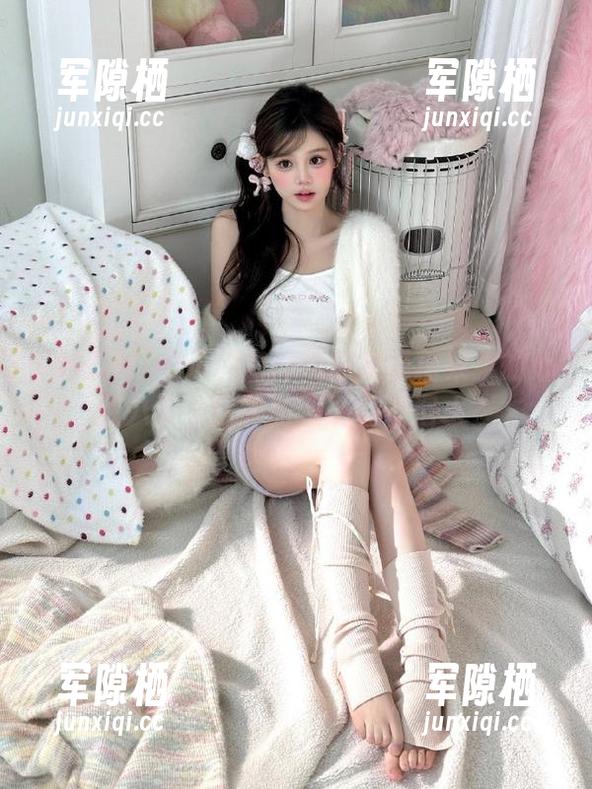 吃瓜网官网带你走进糖果果的心酸八卦，原来甜蜜下藏着泪水？
