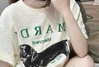 吃瓜论坛苹果版：听说我已经开始和西瓜谈恋爱了！