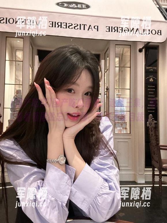 国产吃瓜首页：连播三集，看着看着居然忘了时间，简直不能自拔。