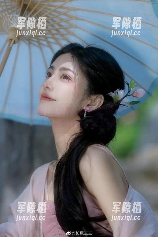 我要吃瓜 我要吃瓜的最新网址在哪里呀?就像改了身份的瓜,让人惊讶又期待
