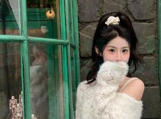 想吃瓜？快来登录“我要吃瓜.cc”，没事还可以聊聊瓜事儿！