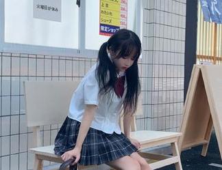 黑哥冲料首页，凌晨两点还有新鲜内容，是真爱吗？