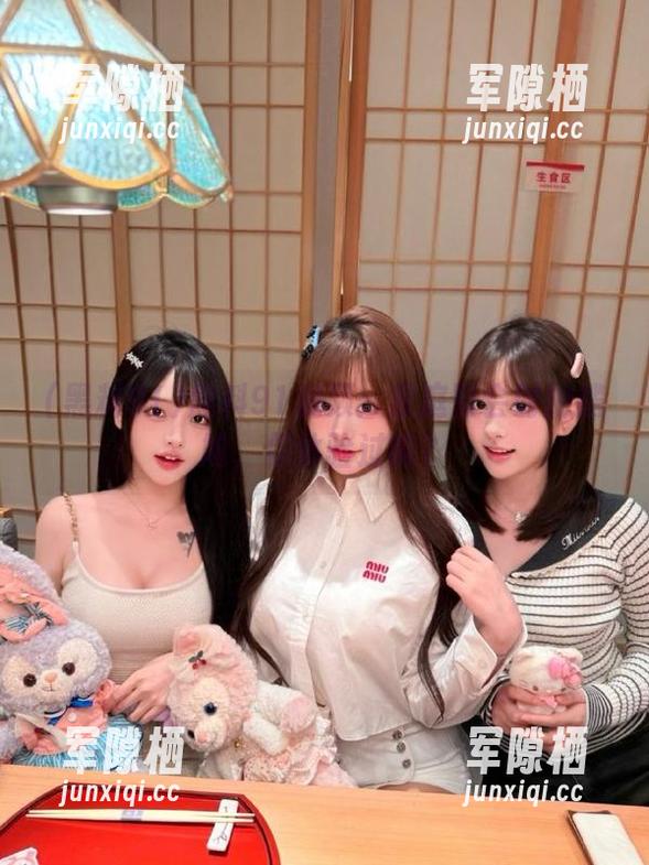 黑料91 黑料91视频:家庭聚会时的尴尬,你体验过嘛?