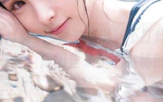 免费关注黑料不打烊，吃瓜在线，瓜田里来了个小秘密