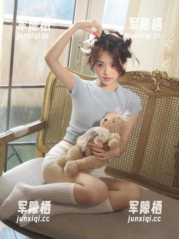 黑料吃瓜网址更新了！最新一款让你身心二疲惫的“吃瓜”体验来了。