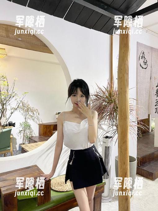 黑料吃瓜 黑料吃瓜官网:总站上的瓜,个个都有戏!