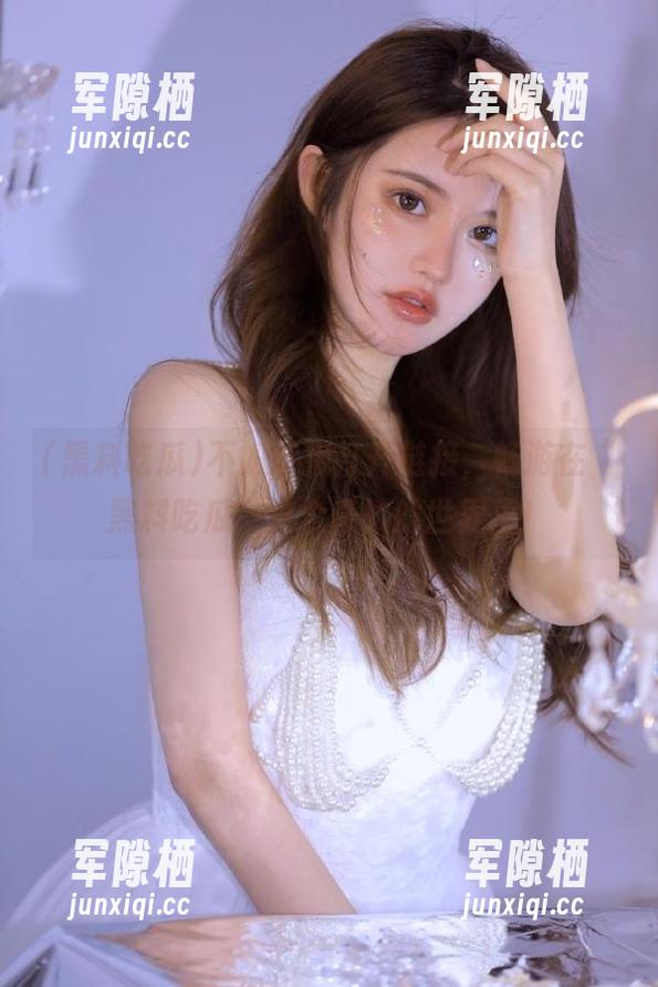 不如直接打开链接，畅游在“黑料吃瓜”这个奇妙的世界里！