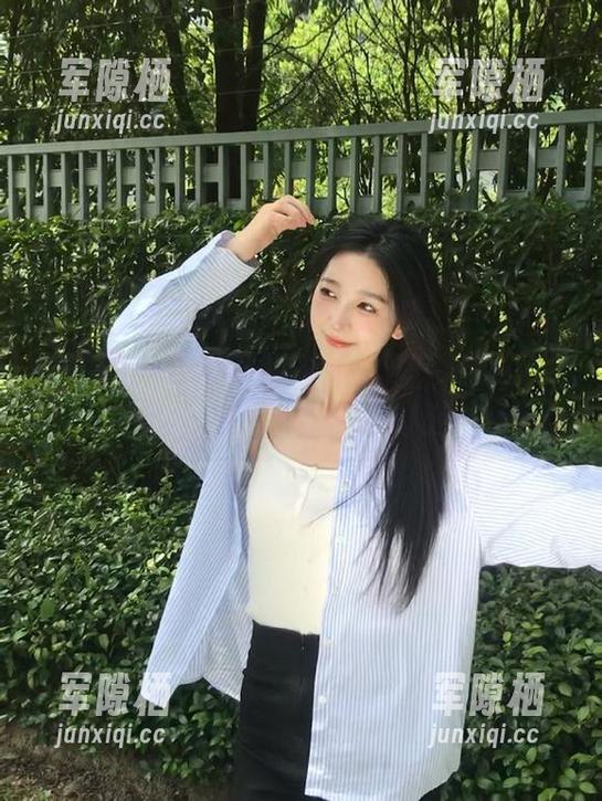 黑料吃瓜网 在“黑料吃瓜网”,随时切换在线线路,瓜还是那么让人回味!