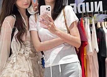 在线黑料吃瓜网的那点事——只想问问你，app里的瓜是不是也想和你分享？