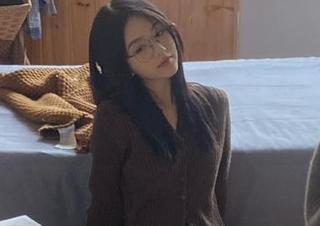 发现黑料吃瓜网址，快乐无极限，各种瓜等你来尝！