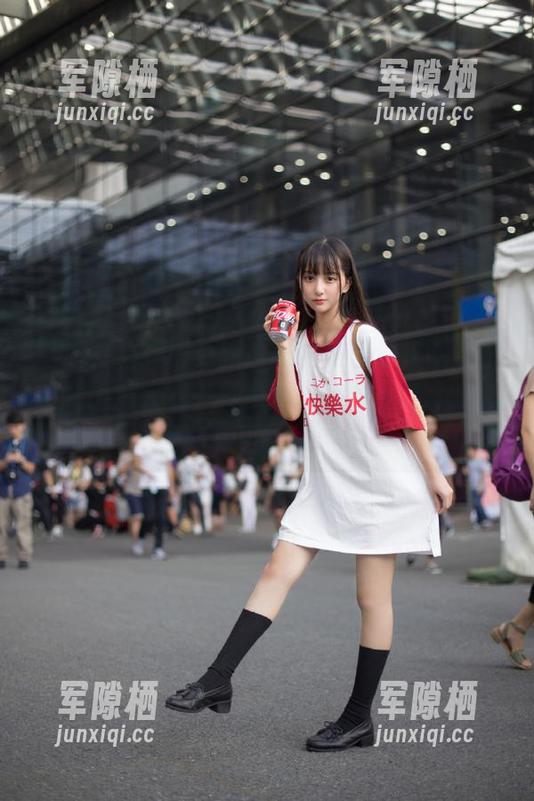 更新！娜娜在黑料正能量里继续上演大戏，真不愧是黑料不打烊的掌门人！