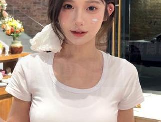 下载黑料社，呼唤那些隐藏的花边消息，直露却很含蓄！