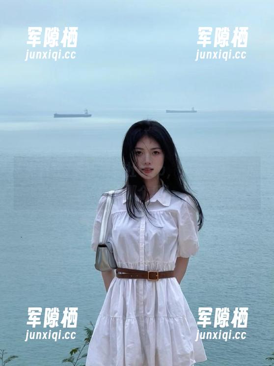 黑料社 最新黑料社app,边吃边看,瓜还是那个瓜!