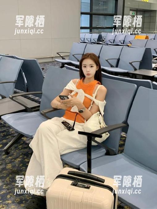 黑料网 导航到“黑料网”,让你一秒掌握最新热点,保证心跳加速哦