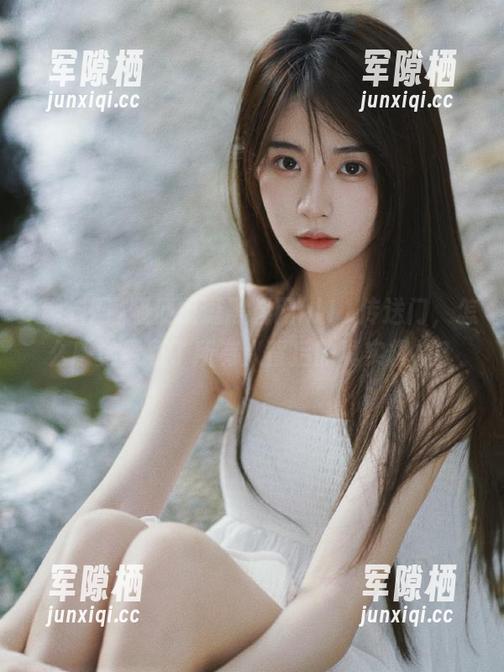 随便逛逛黑料网hl11传送门，怎么感觉看到了所有人背后的真实模样？